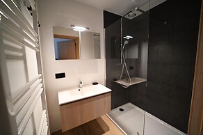 Chalet Ideally Located on the Edge of Forest