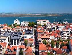 Chalet Ideally Located on the Edge of Forest