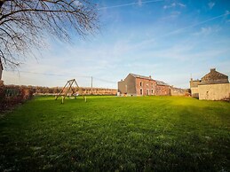 Spacious Holiday Home in Gesves With Garden