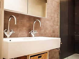 Modern Holiday Home in Hastiere With Sauna