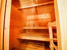 Modern Holiday Home in Hastiere With Sauna