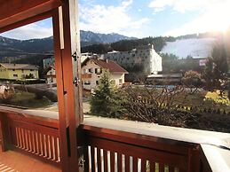 Apartment Near Nassfeld Ski Lift With Pool