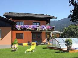 Apartment Near Nassfeld Ski Lift With Pool