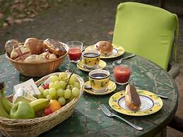 Gierle Garden Bungalow Escape