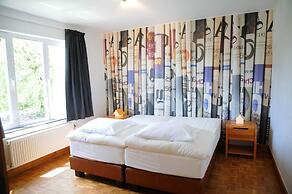 Spacious Bungalow With Large Garden