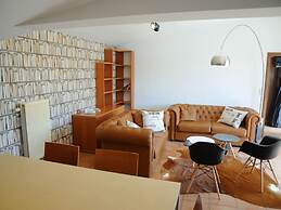 Spacious Bungalow With Large Garden