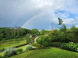 Beautiful Holiday Home in Borlon With Terrace