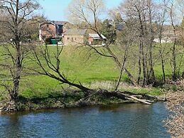 Holiday Home Only 200m From the Ourthe