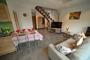 Holiday Home Only 200m From the Ourthe