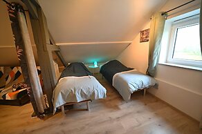 Holiday Home Only 200m From the Ourthe