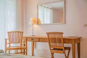 Holiday Home With a Terrace in Warisy