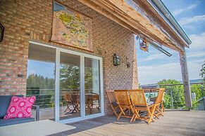 Holiday Home With a Terrace in Warisy