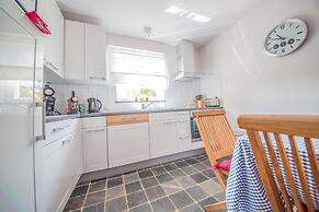 Holiday Home With a Terrace in Warisy