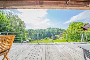 Holiday Home With a Terrace in Warisy