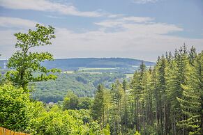 Holiday Home With a Terrace in Warisy