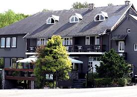 House in Rochefort With Large Park Where the Ave Flows