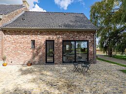 Spacious Holiday Home With Pond