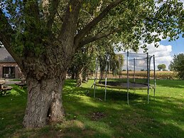 Spacious Holiday Home With Pond