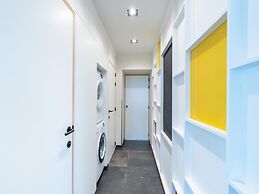 Peaceful Villa With Pond