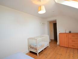 Bungalow in Gerin With Terrace