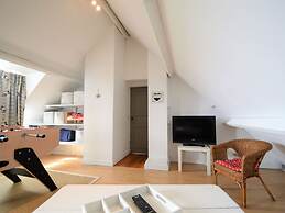 Bungalow in Gerin With Terrace