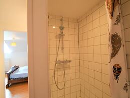 Bungalow in Gerin With Terrace