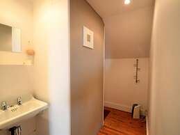 Bungalow in Gerin With Terrace