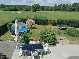 Sweet Home in Chiny With Garden