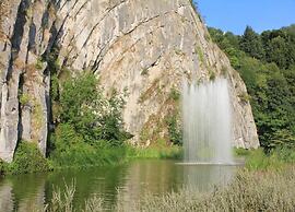 Chalet Near Durbuy With Garden & BBQ