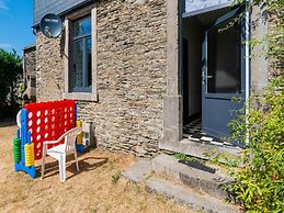 Elegant Home in Bievre With Garden