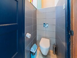 Elegant Home in Bievre With Garden