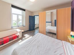 Elegant Home in Bievre With Garden