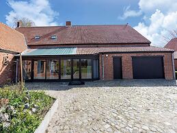 Beautiful Holiday Home in Merksplas With Garden