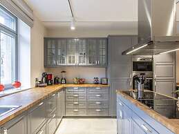 Holiday Home in Bourseigne Neuve