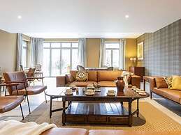 Holiday Home in Bourseigne Neuve