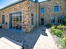 Charming Rural Retreat