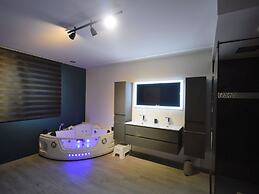 Holiday Home in Beauraing With Fenced Garden