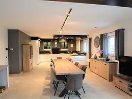 Holiday Home in Beauraing With Fenced Garden