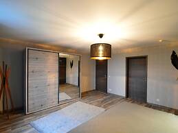 Holiday Home in Beauraing With Fenced Garden