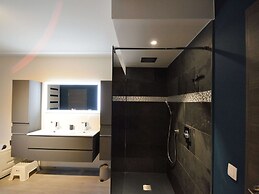 Holiday Home in Beauraing With Fenced Garden