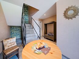 Spacious Holiday Home in Bourseigne-neuve