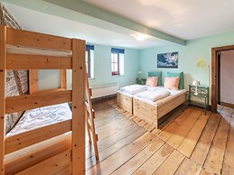 Luxurious Holiday Home in Melreux-hotton With Sauna