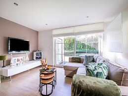 Holiday Home Near the Beach