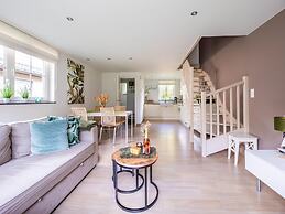 Holiday Home Near the Beach