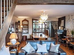 Spacious Holiday Home in Vresse-sur-semois With Terrace