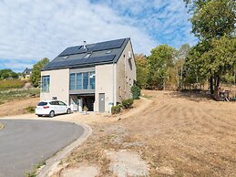 Spacious Stay in Durbuy