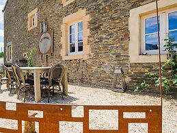 Welcoming Holiday Home in Vresse-sur-semois With Terrace