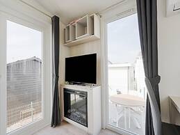 Modern Mobile Home in Middelkerke With Garden