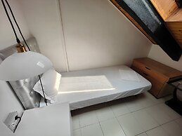 Mercanti Attic Version