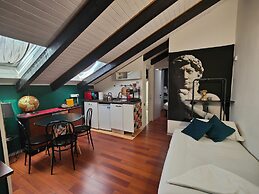 Mercanti Attic Version